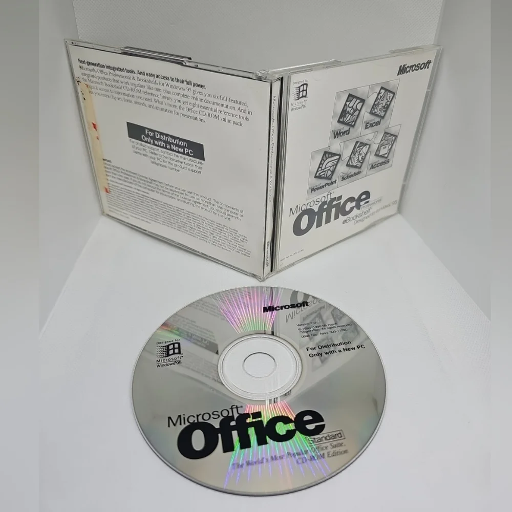 Microsoft Office Standard Version 7.0 Windows 95 Disc